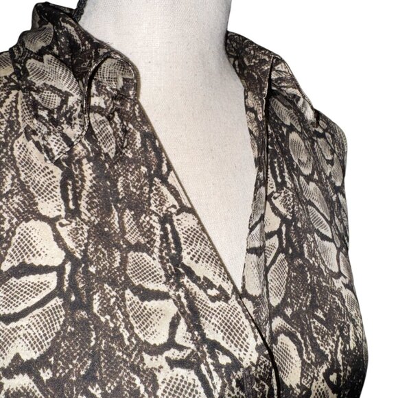 🐍 Violet & Claire Snake Print Blouse – Size Large 🐍 - Picture 4 of 4